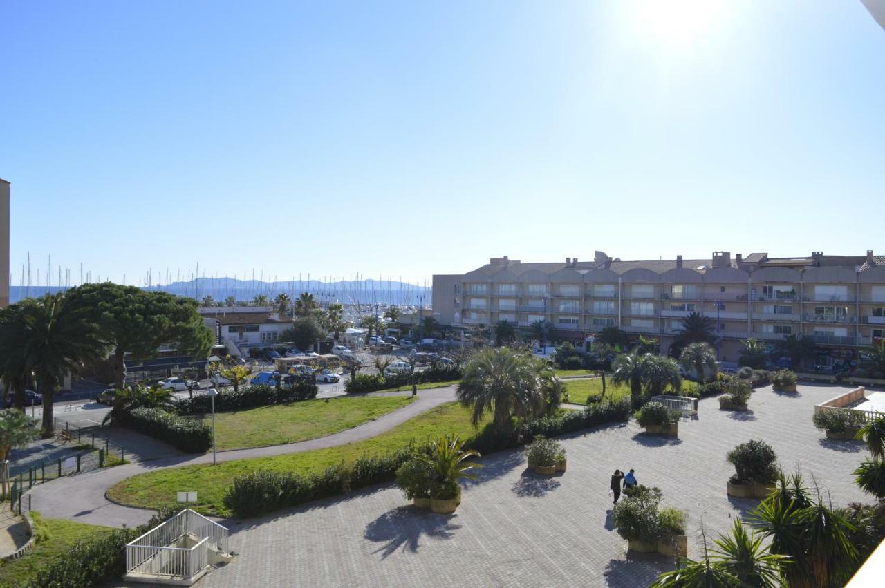 Studio A Hyères Екстериор снимка