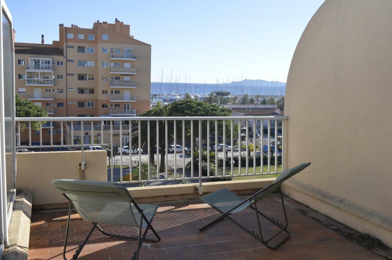 Studio A Hyères Екстериор снимка